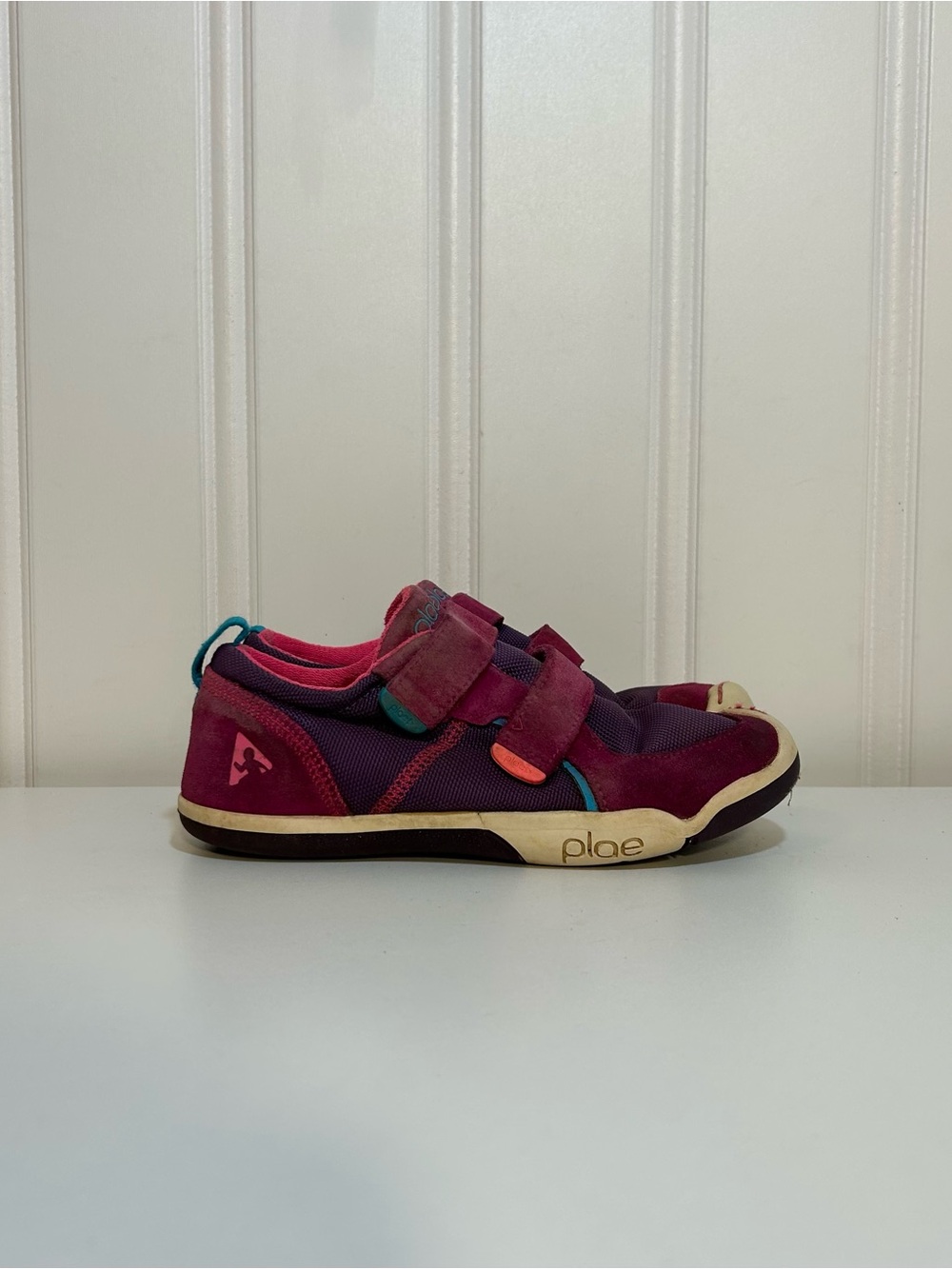 PLAE ty Kids Purple and Pink strap Athletic Sneaker girls size 1